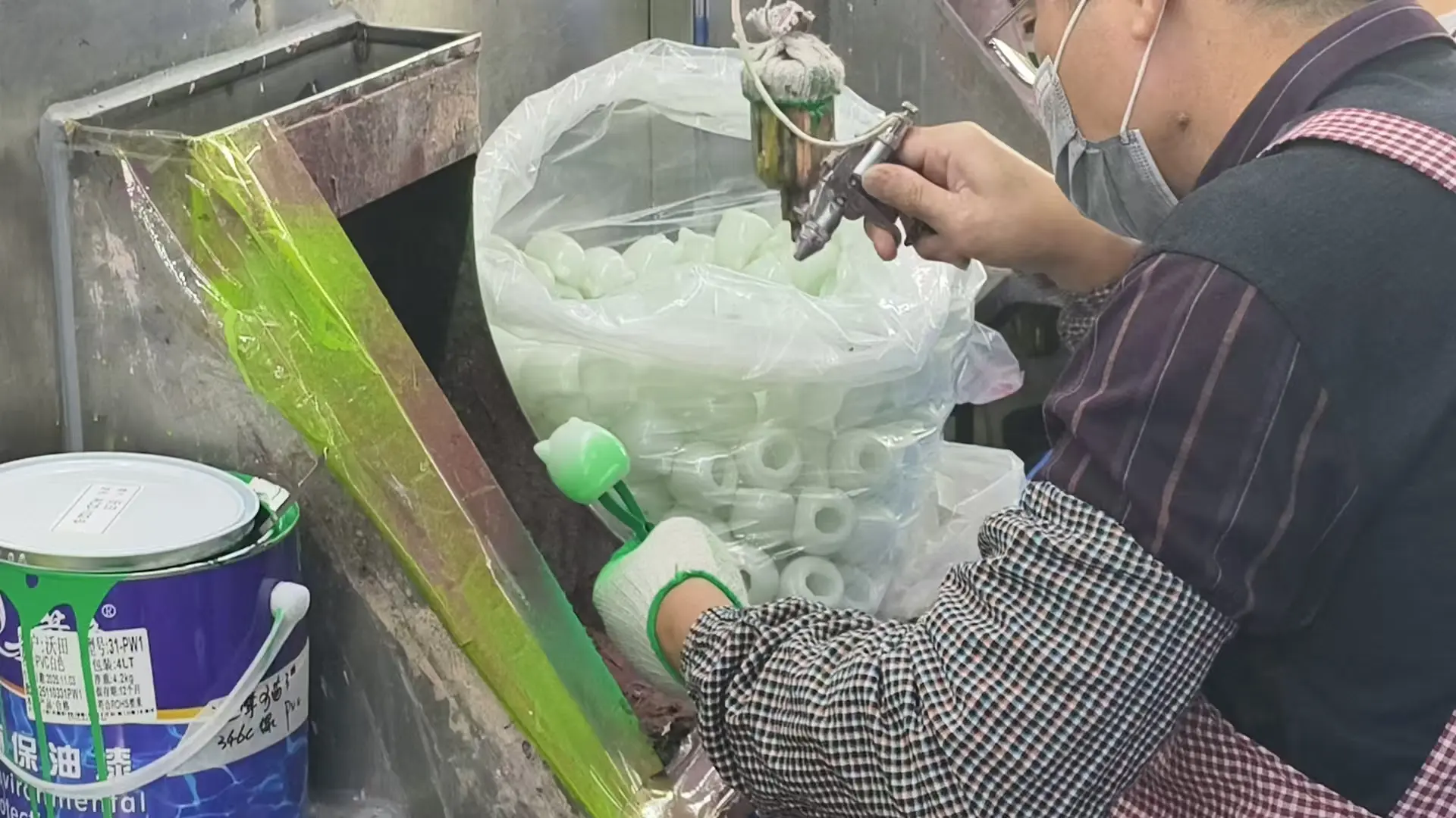 Master Craftsman Professional Spray Painting